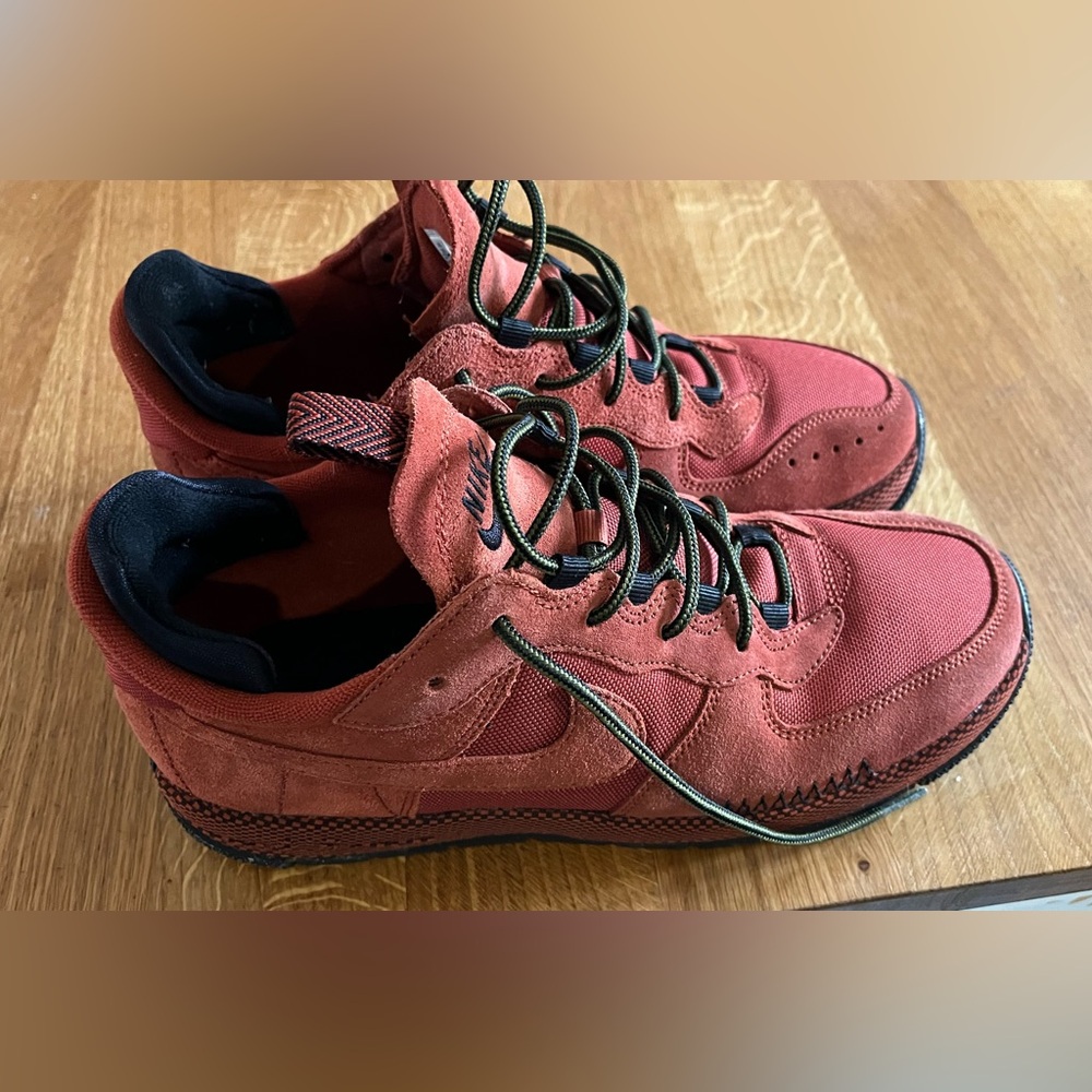 Women's Nike Air Force 1 Wild - Rugged Orange sz 10
